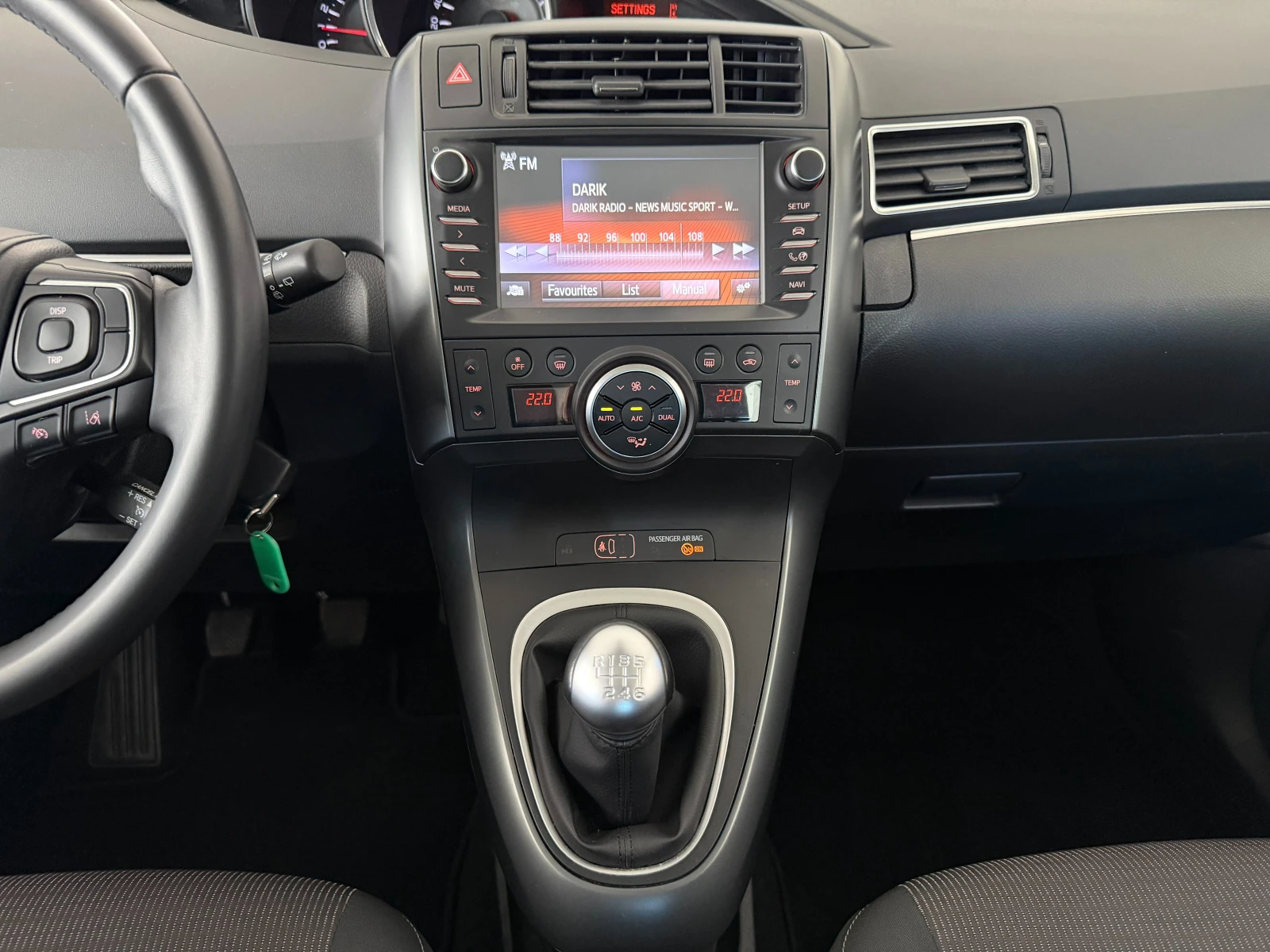 Toyota Verso 1.8I* СЕРВИЗНА КНИЖКА* ПЪЛНА  ИСТОРИЯ В ТОЙОТА, снимка 11 - Автомобили и джипове - 55728098