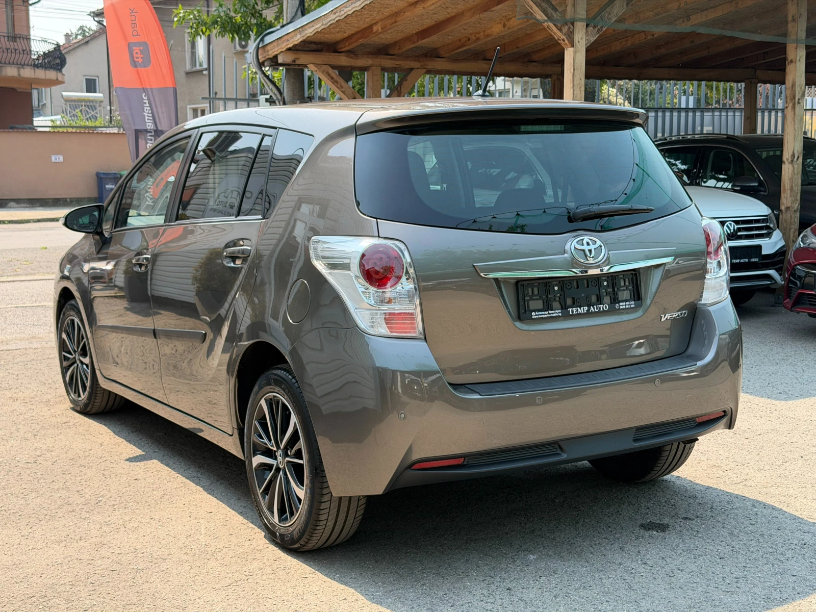 Toyota Verso 1.8I* СЕРВИЗНА КНИЖКА* ПЪЛНА  ИСТОРИЯ В ТОЙОТА, снимка 7 - Автомобили и джипове - 55728098
