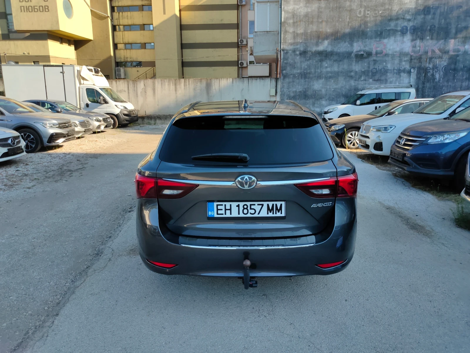 Toyota Avensis, снимка 3 - Автомобили и джипове - 55750588