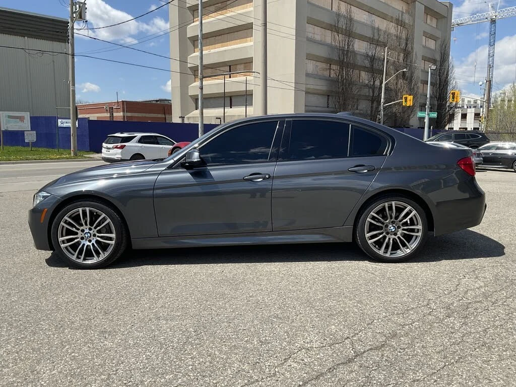 BMW 340 Harman/Kardon* АвтоКредит (ЦЕНА ДО БГ), снимка 4 - Автомобили и джипове - 56186127