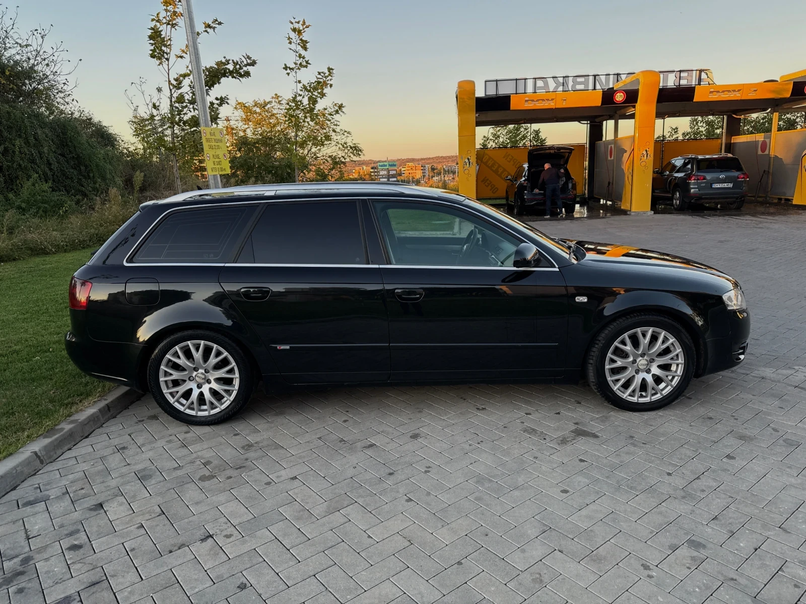 Audi A4, снимка 5 - Автомобили и джипове - 56631106