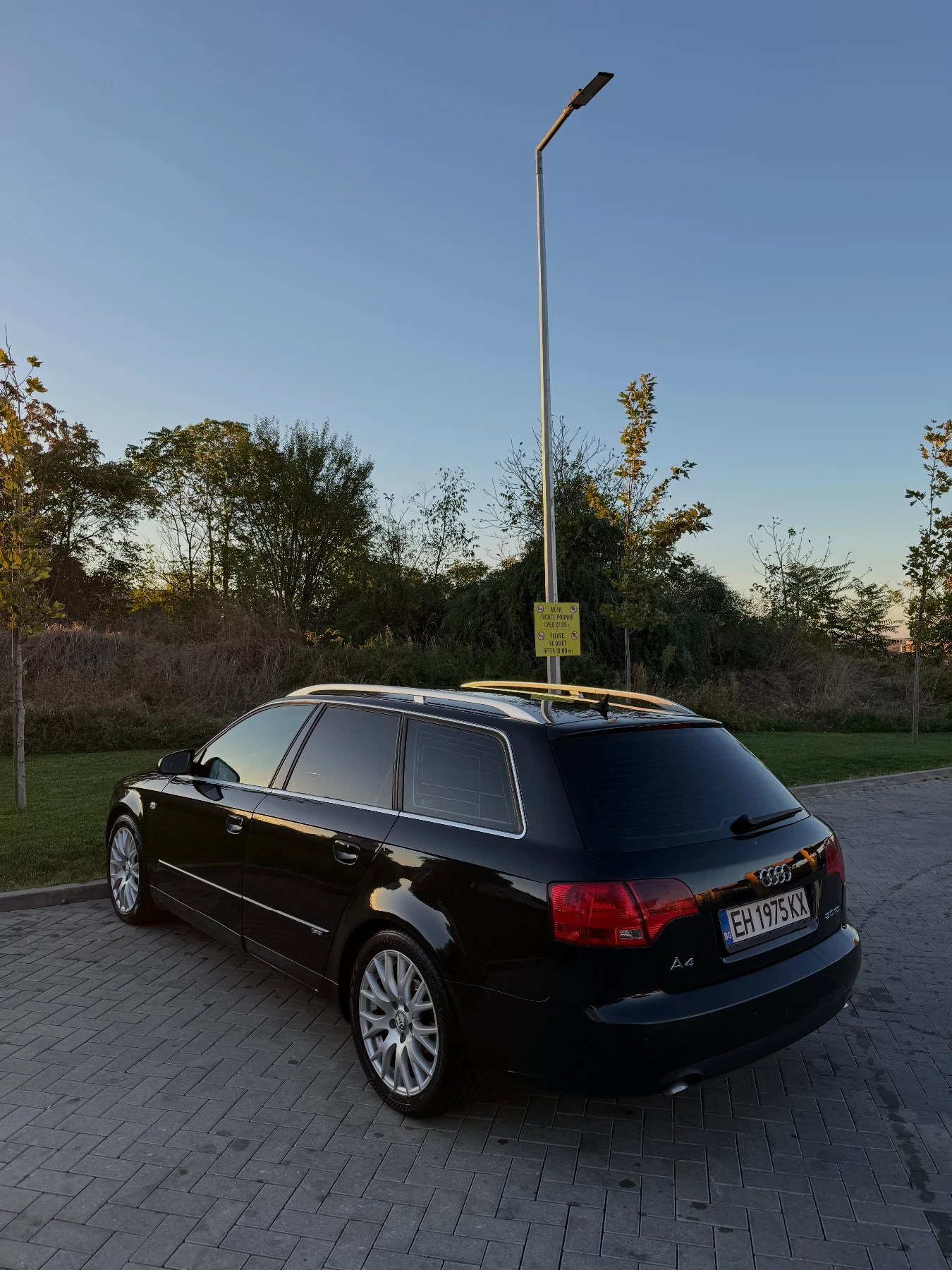 Audi A4, снимка 3 - Автомобили и джипове - 56631106