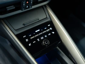 Porsche Macan Turbo, снимка 12