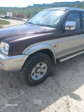 Mitsubishi L200 Спешно, снимка 2