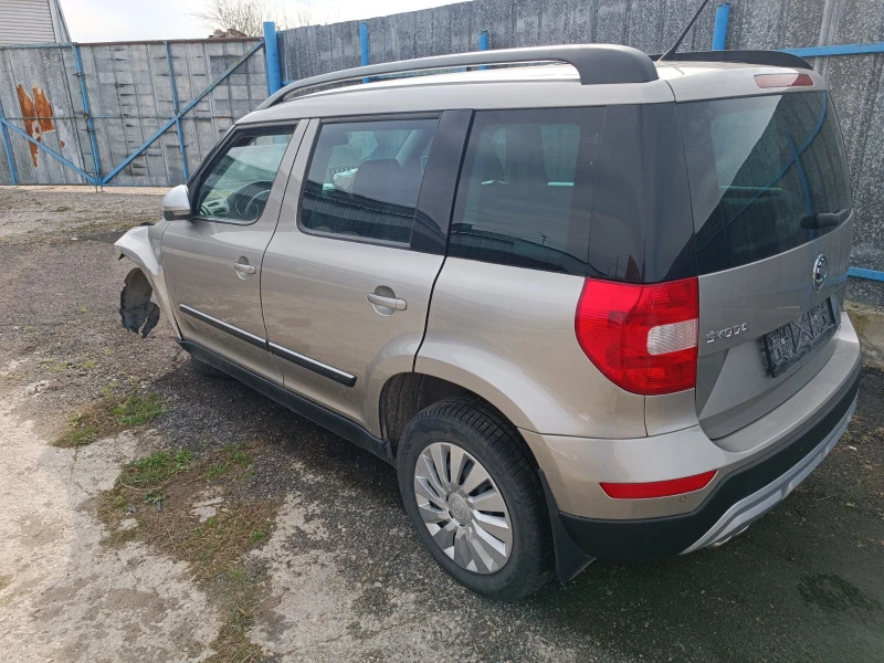 Skoda Yeti 2.0 TDI   4х4, снимка 2 - Автомобили и джипове - 39944922