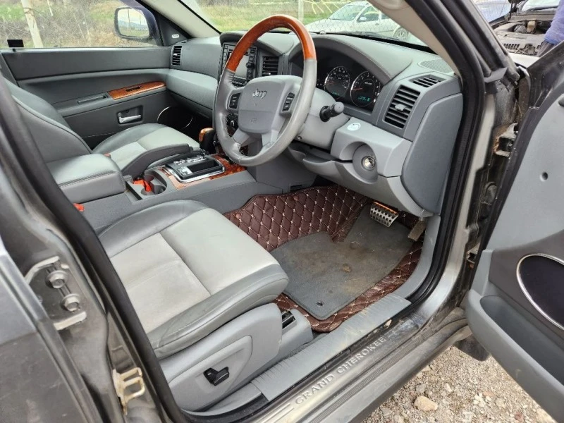 Jeep Grand cherokee 3.0 crd, снимка 6 - Автомобили и джипове - 40151676