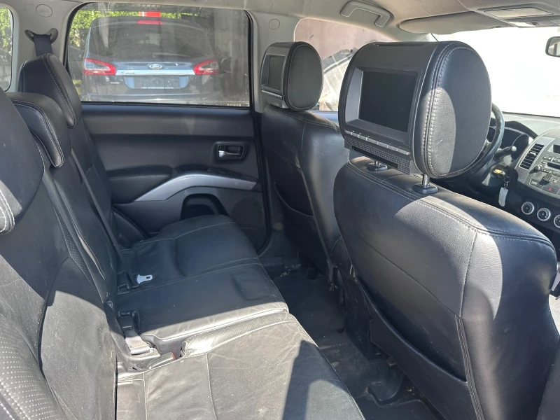 Citroen C-Crosser 2.2HDI -7 МЕСТА -  TV/DVD - КЛИМАТРОНИК, снимка 13 - Автомобили и джипове - 51329710