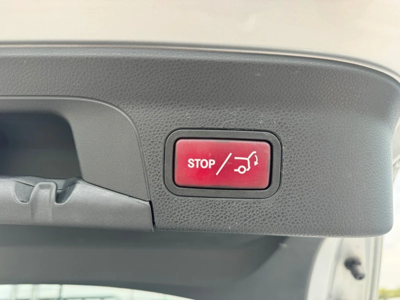 Mercedes-Benz GLC 220 AMG COUPE facelift, снимка 16 - Автомобили и джипове - 51845750