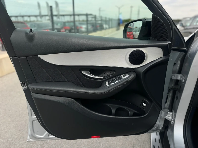 Mercedes-Benz GLC 220 AMG COUPE facelift, снимка 9 - Автомобили и джипове - 51845750