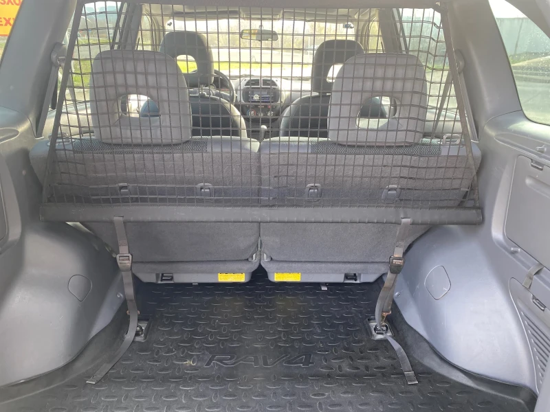Toyota Rav4 2.0 vvti 4x4, снимка 9 - Автомобили и джипове - 52902711