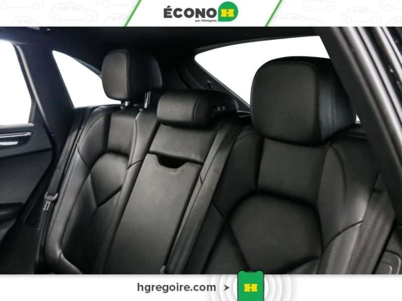 Porsche Macan * S AWD MAGS CUIR TOIT PANO CAM?RA * CARFAX * ЦЕНА, снимка 14 - Автомобили и джипове - 53045111