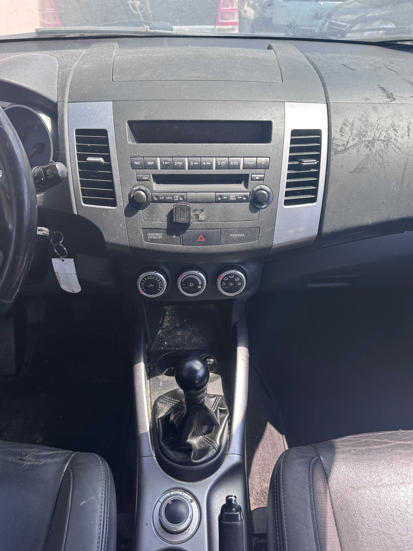 Citroen C-Crosser 2.2HDI -7  -  TV/DVD -  | Mobile.bg   12