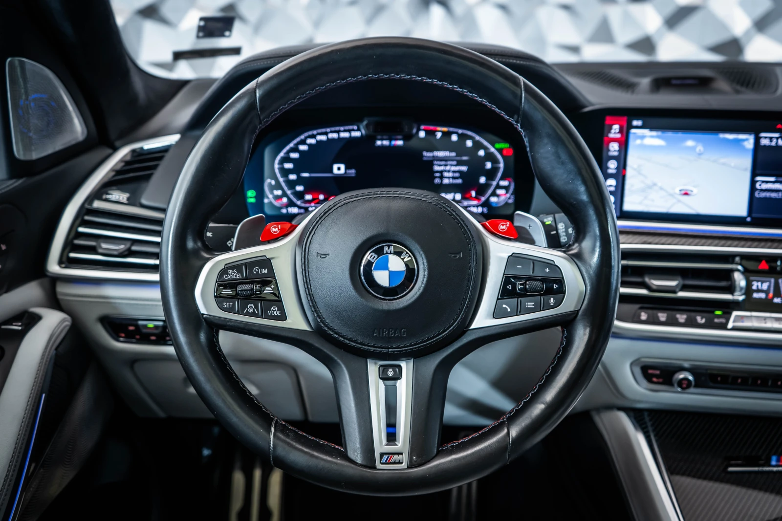 BMW X5 M Competition SkyLounge  - изображение 10