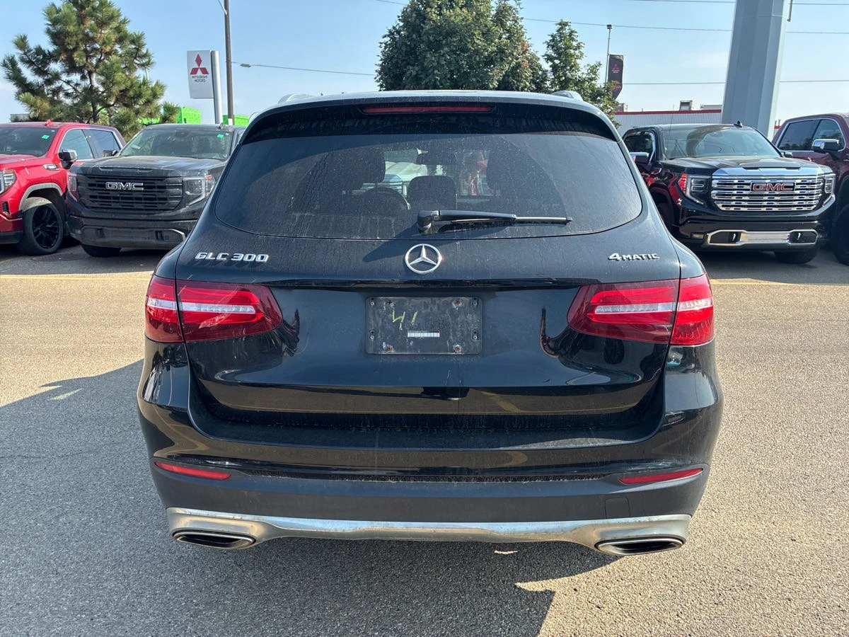 Mercedes-Benz GLC 300 * CARFAX* АВТОФИНАНСИРАНЕ*  - изображение 5