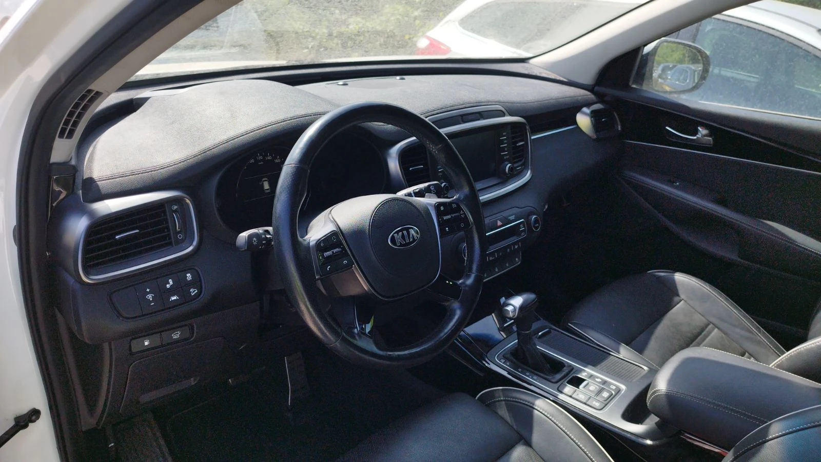 Kia Sorento 2.2 D - изображение 5