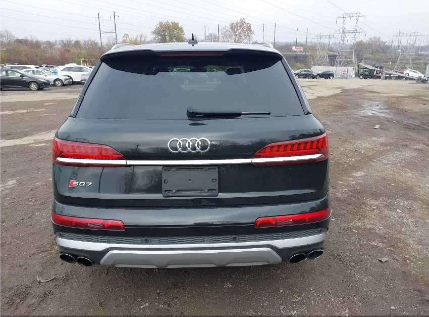 Audi SQ7 ОБДУХВАНЕ* SOFT-CLOSE* ПОДГРЕВ* 360* Bang & Olufse - изображение 6