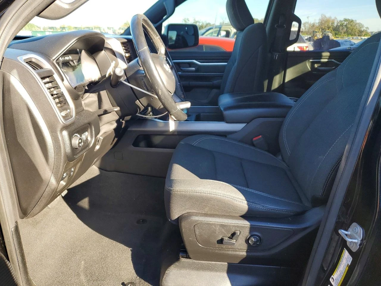 Dodge RAM 1500 3.6l Big Horn, снимка 7 - Автомобили и джипове - 53939101