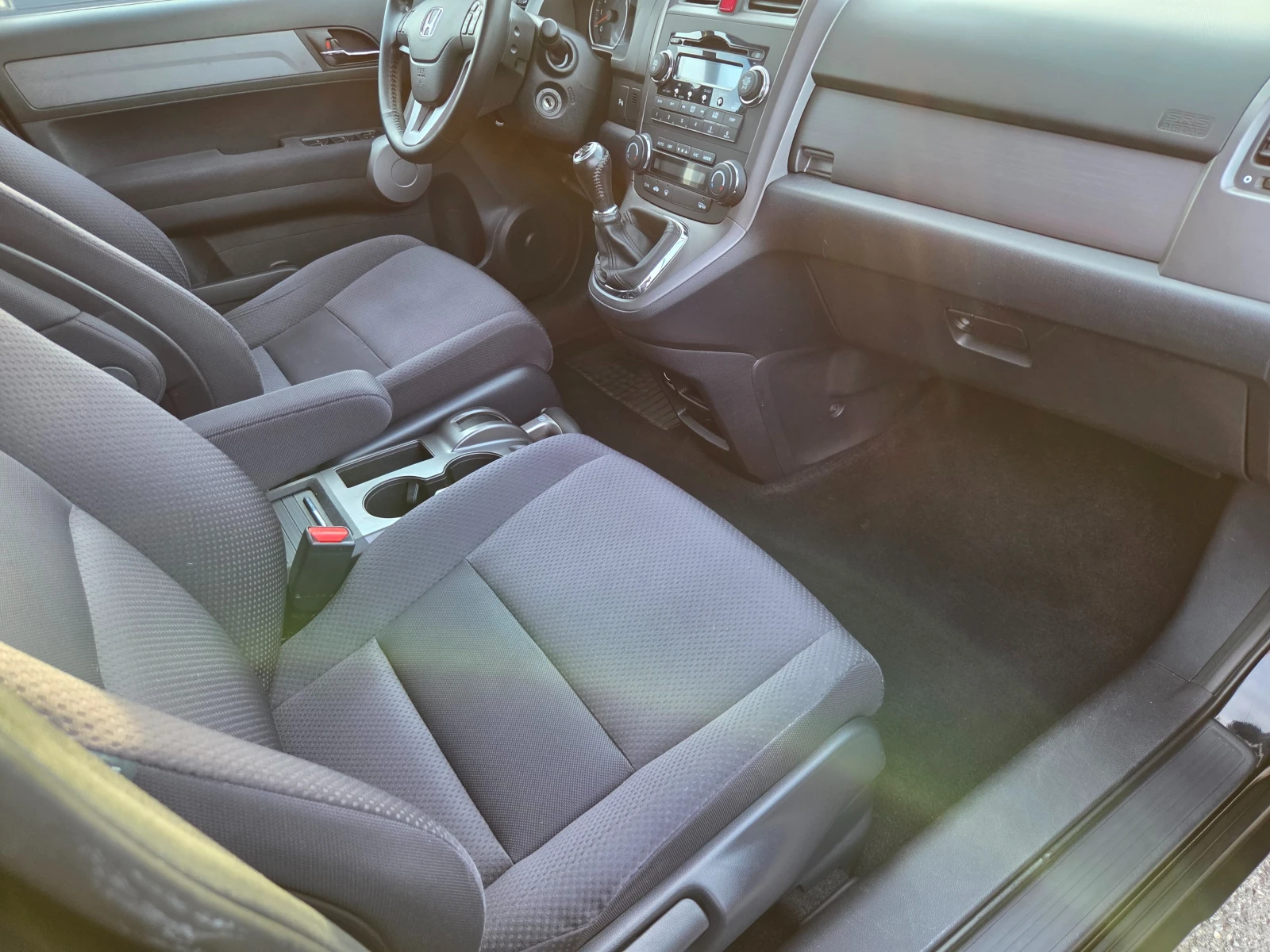 Honda Cr-v 2.0i, снимка 11 - Автомобили и джипове - 54126615