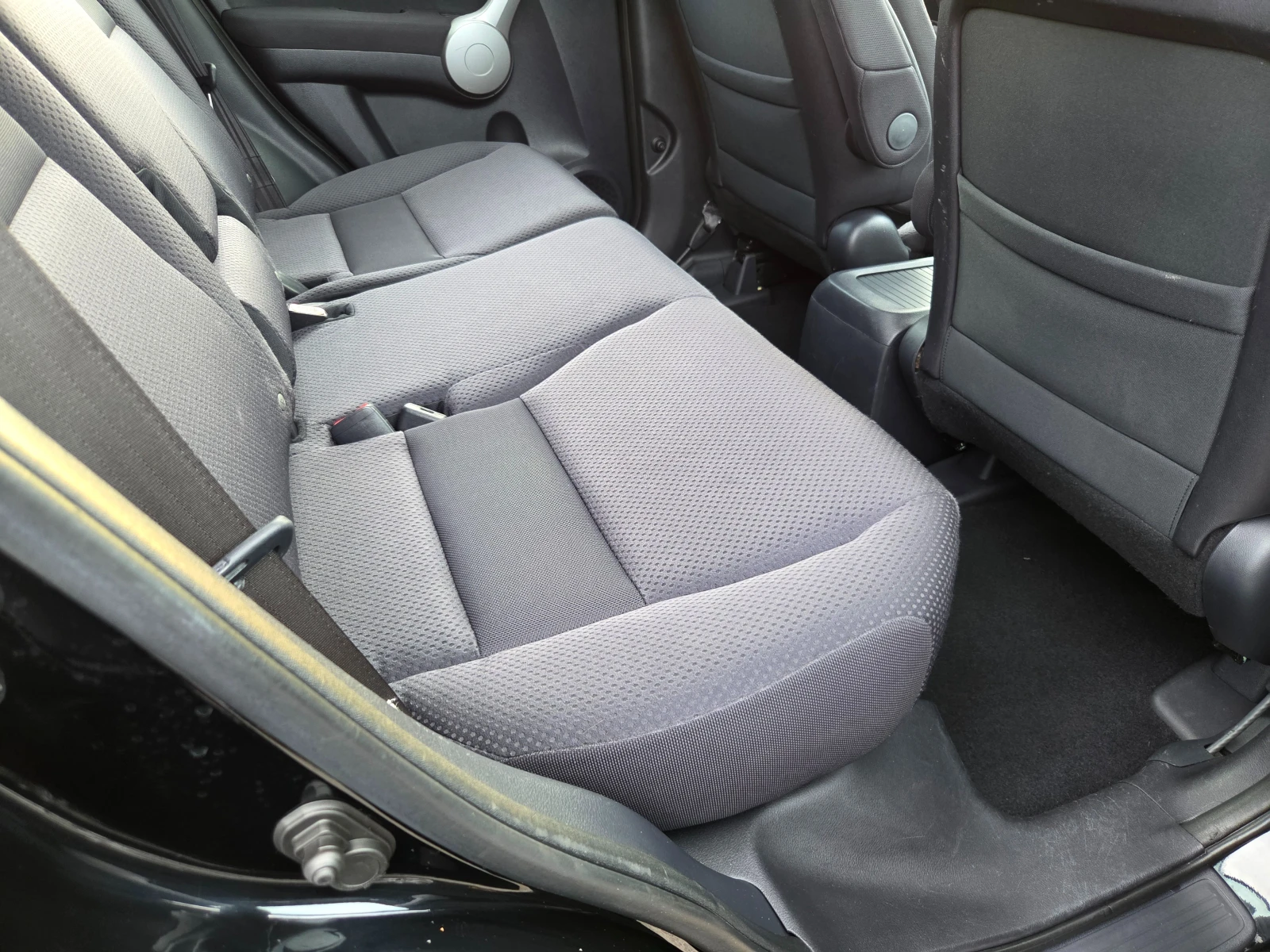 Honda Cr-v 2.0i, снимка 7 - Автомобили и джипове - 54126615