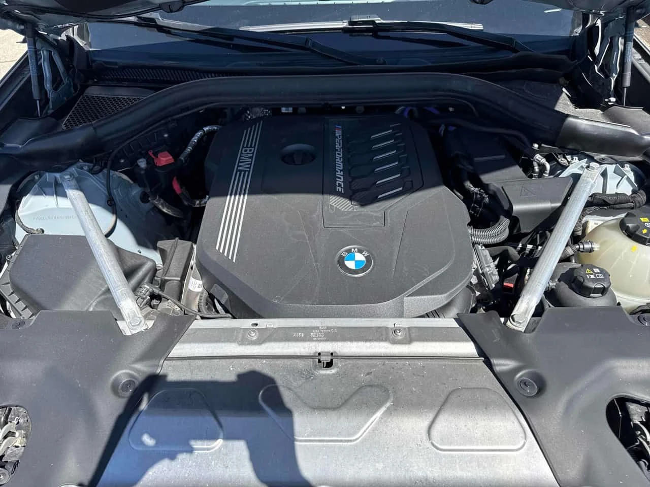 BMW X4 M40i * КАРБОН* DISTRONIC* HARMAN/KARDON* 360* , снимка 10 - Автомобили и джипове - 54345546