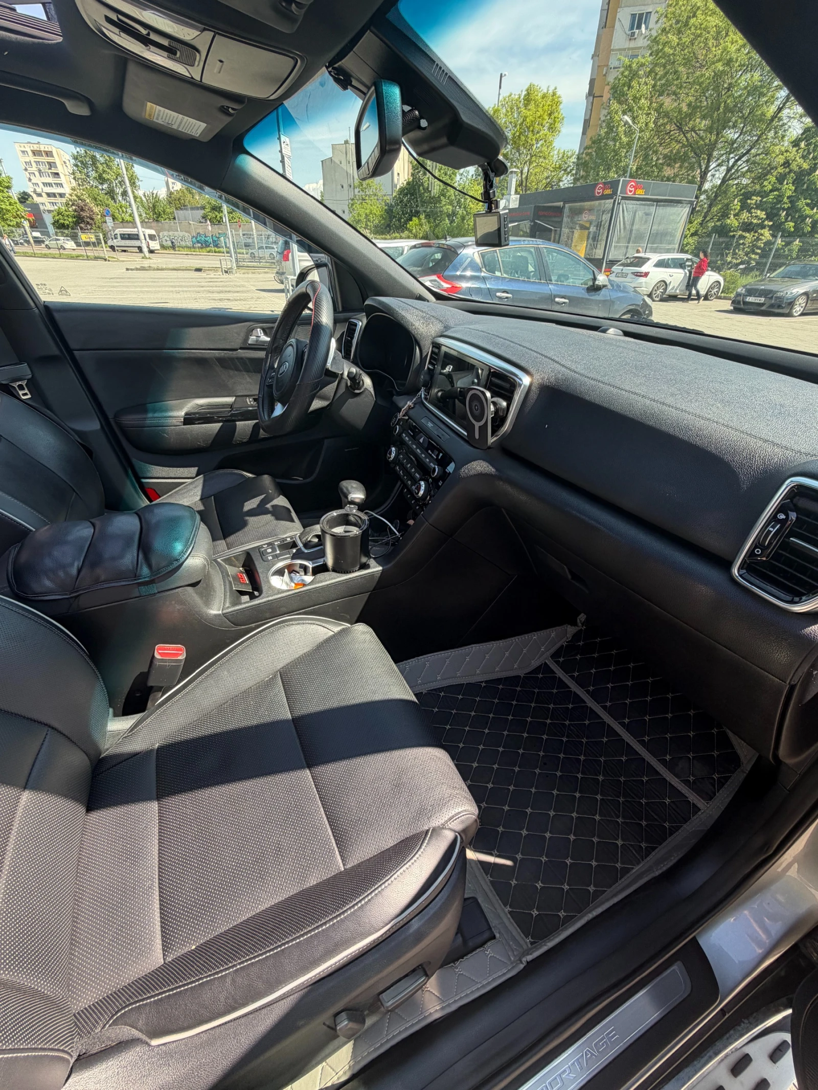 Kia Sportage 2.0 T-GDI (237 Hp) AWD, снимка 8 - Автомобили и джипове - 54492636