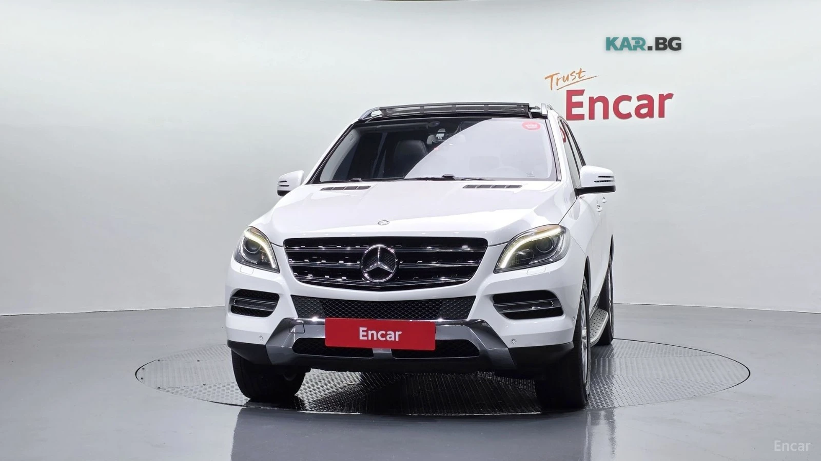 Mercedes-Benz ML 350 ПАНО* КОЖА* ПОДГРЕВ* ОБДУХВАНЕ* НАВИ* КАМЕРА, снимка 3 - Автомобили и джипове - 54988272