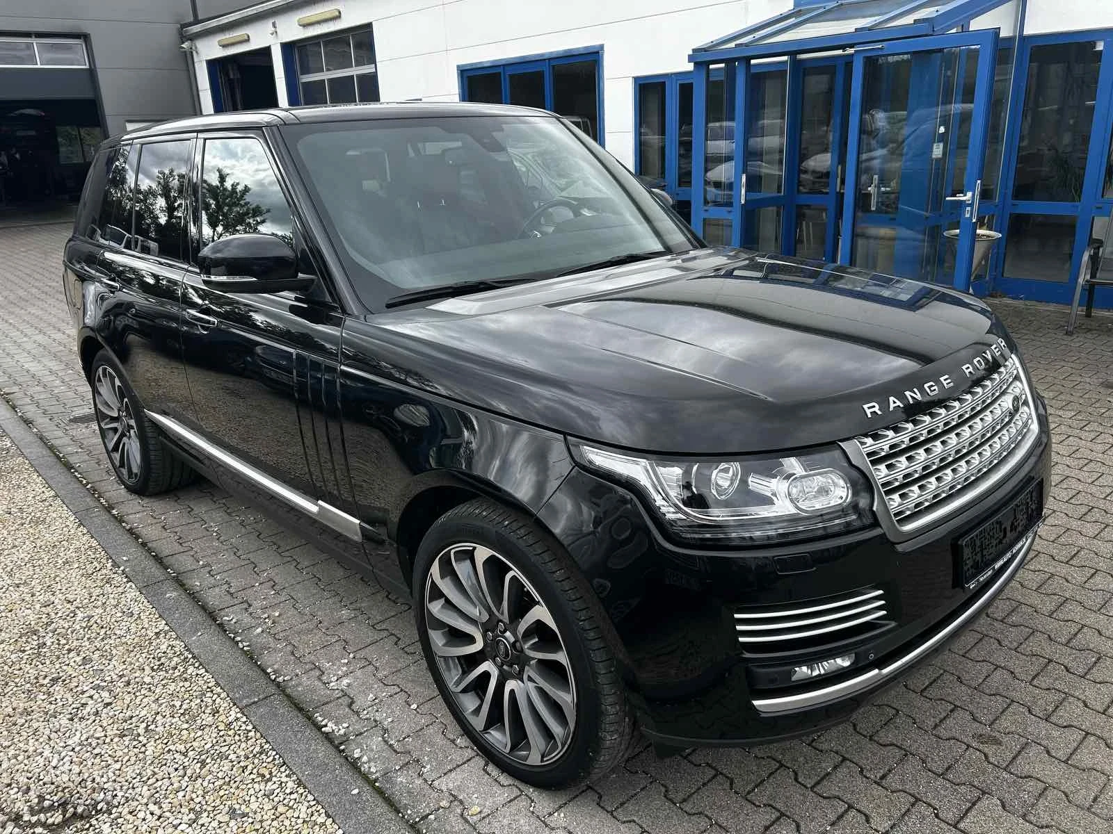 Land Rover Range rover, снимка 10 - Автомобили и джипове - 55306927