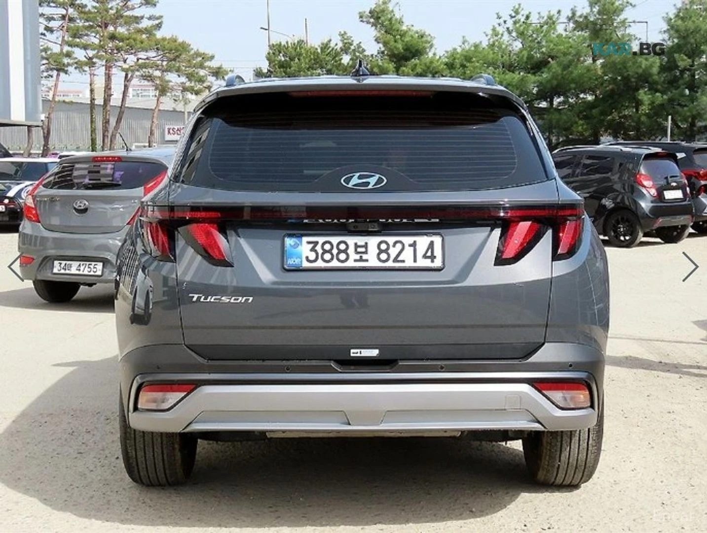Hyundai Tucson DIGITAL* 360 CAMERA* ОБДУХВАНЕ* ПОДГРЕВ* ДИСТРОНИК, снимка 4 - Автомобили и джипове - 55403787