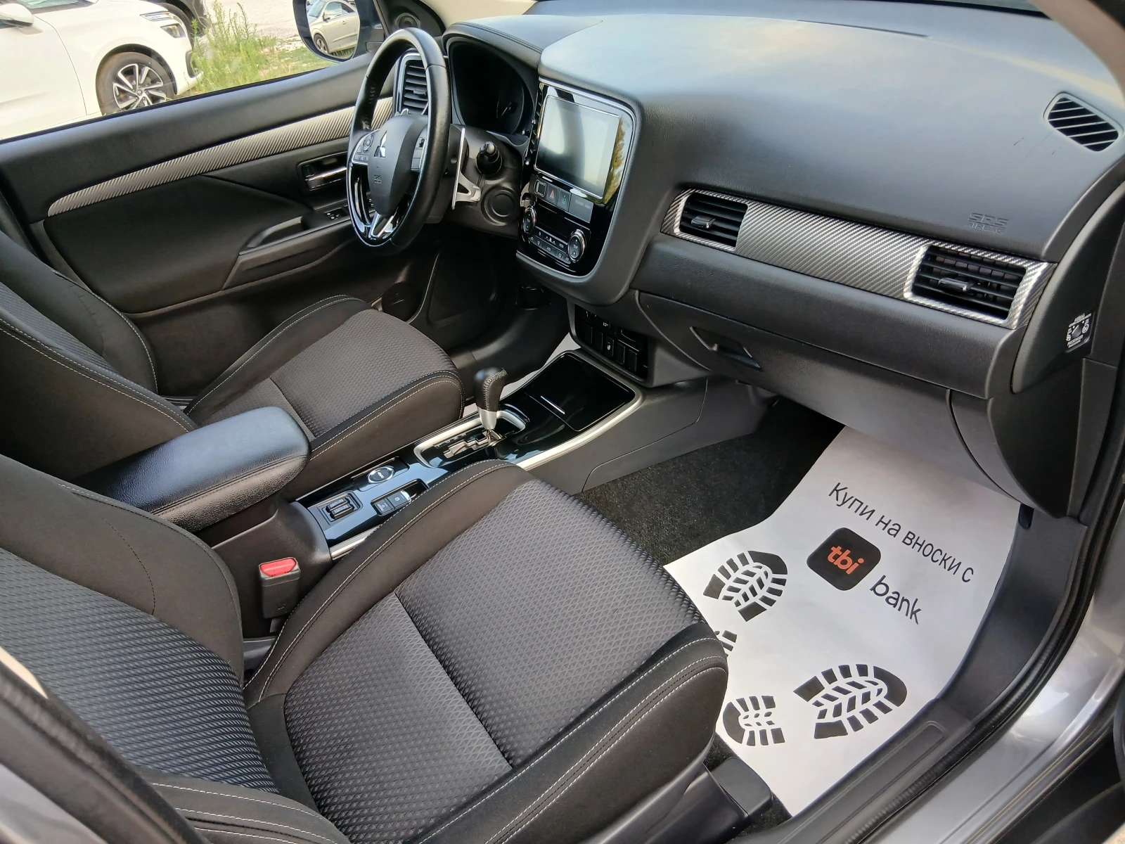 Mitsubishi Outlander 2.2DI-D 4WD AVTOMAT/KAMERA/NAVI EURO 6, снимка 11 - Автомобили и джипове - 55453081