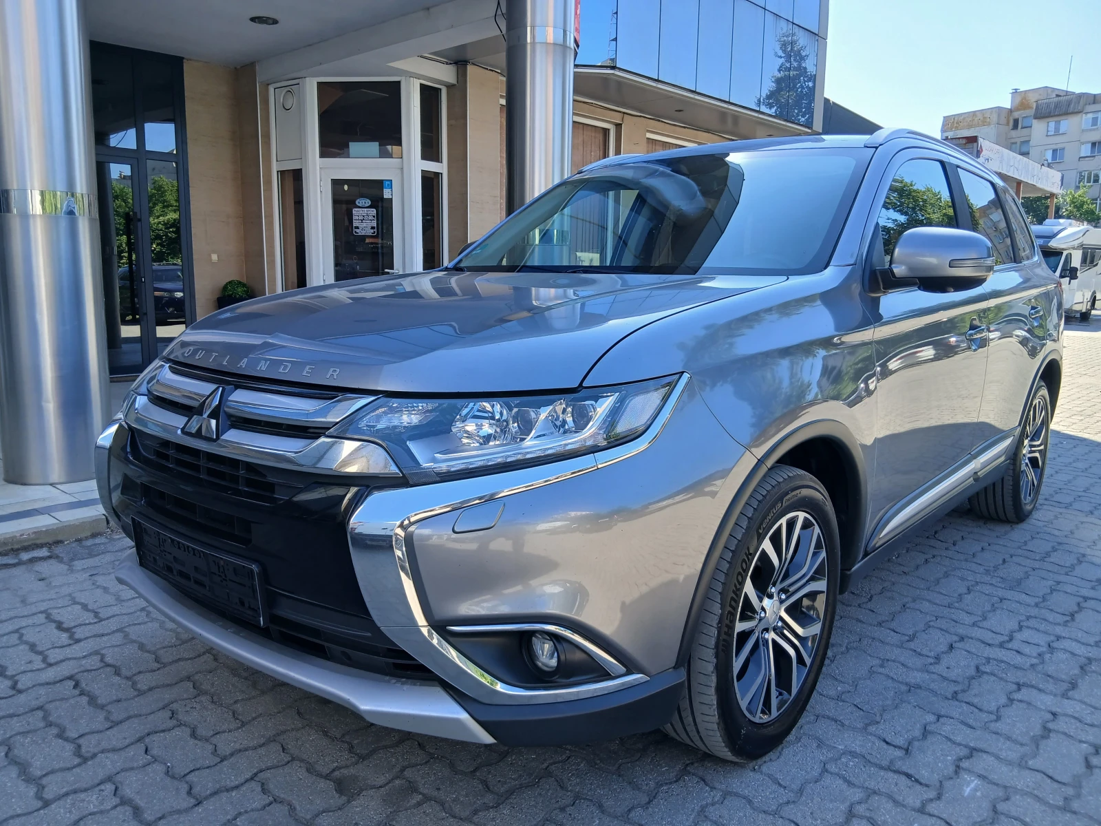 Mitsubishi Outlander 2.2DI-D 4WD AVTOMAT/KAMERA/NAVI EURO 6 | Mobile.bg � ����������� 2