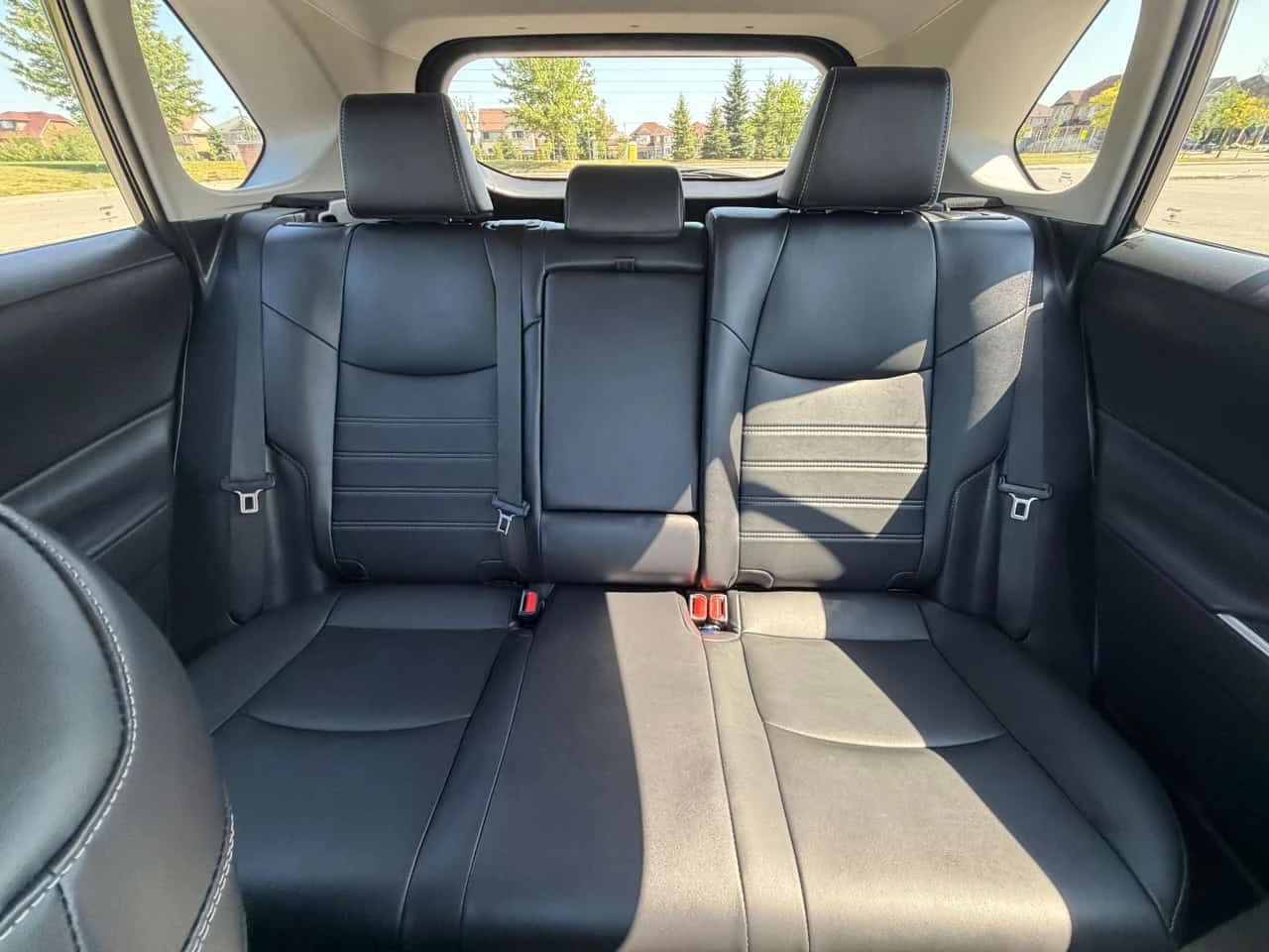 Toyota Rav4 * XLE * CARFAX * ОПЦИЯ ЗА ФИНАНСИРАНЕ * , снимка 14 - Автомобили и джипове - 55580640