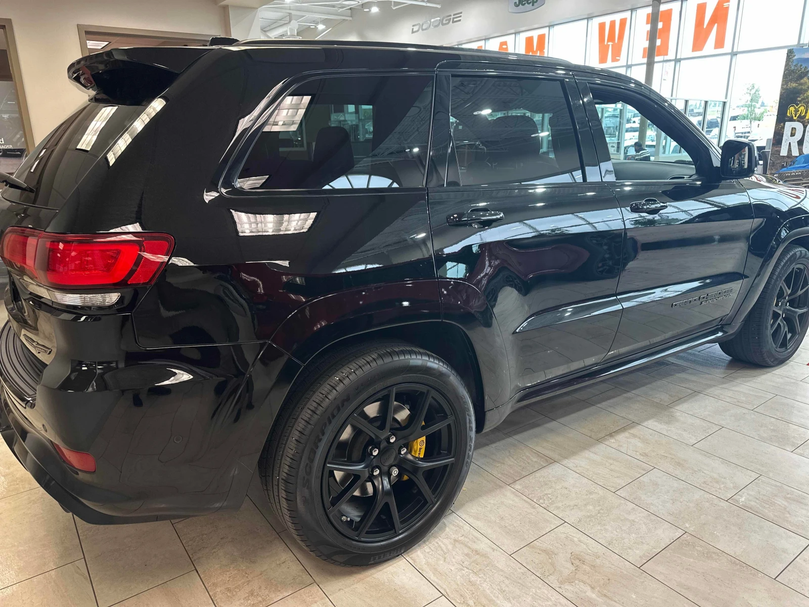 Jeep Grand cherokee 6.2L 8cyl 4WD | Mobile.bg � ����������� 3