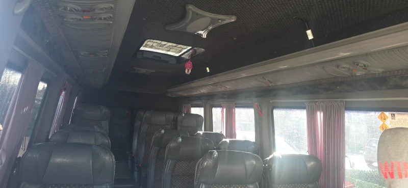 Mercedes-Benz Sprinter 516 22, снимка 6 - Бусове и автобуси - 53473406