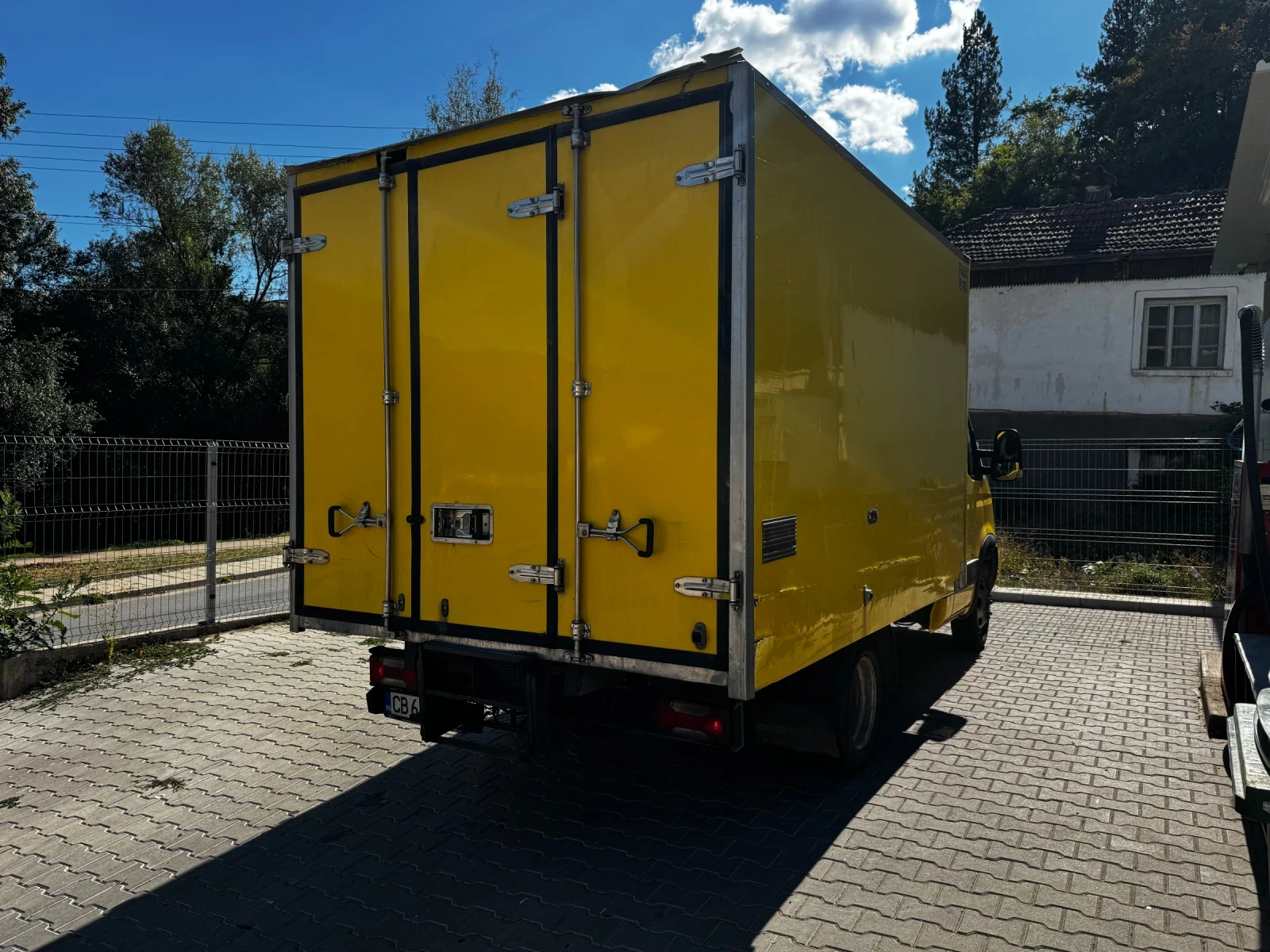 Iveco Daily, снимка 6 - Бусове и автобуси - 56540501