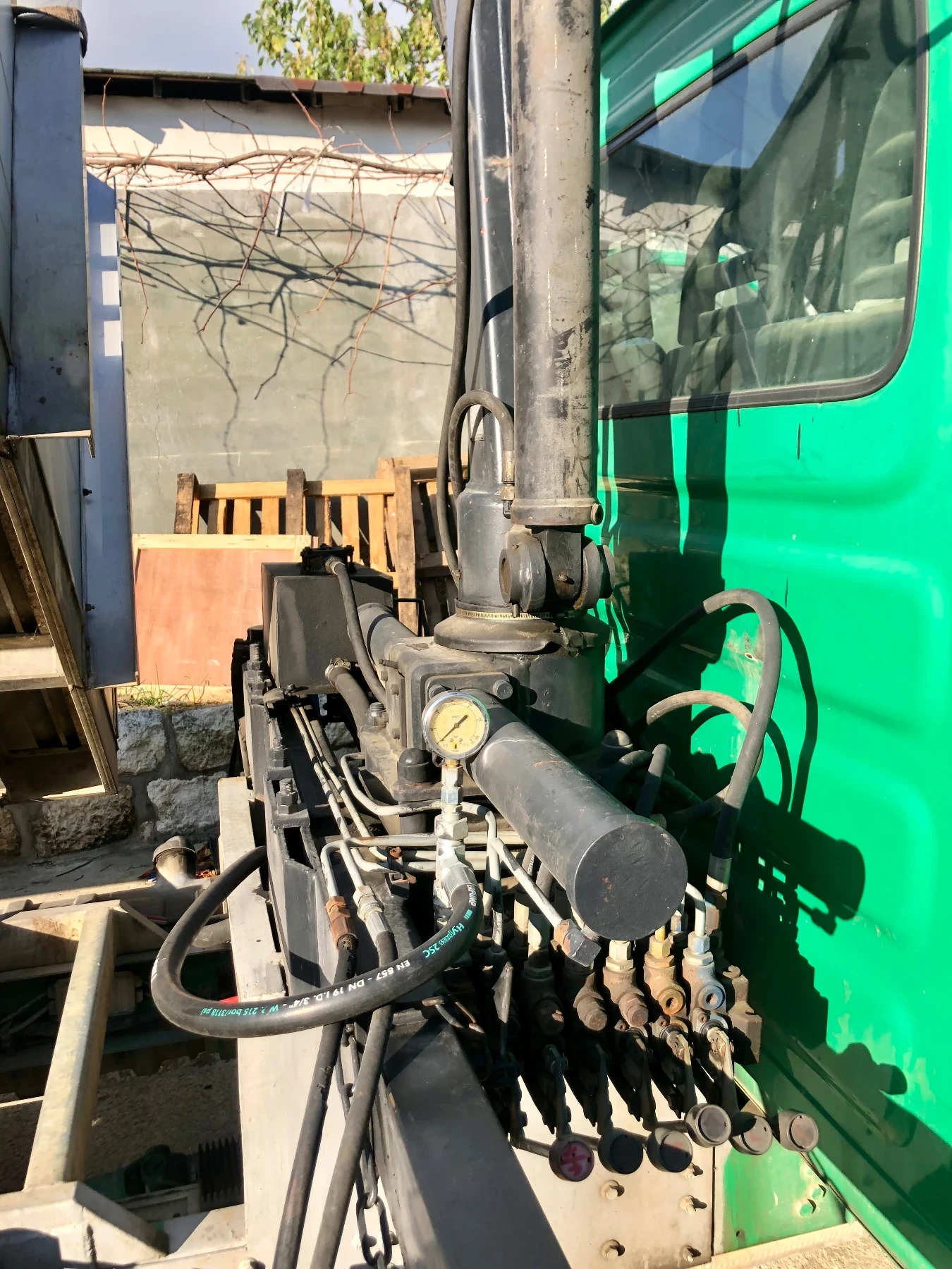Iveco 35c15 Кран/Самосвал, снимка 3 - Камиони - 56595636