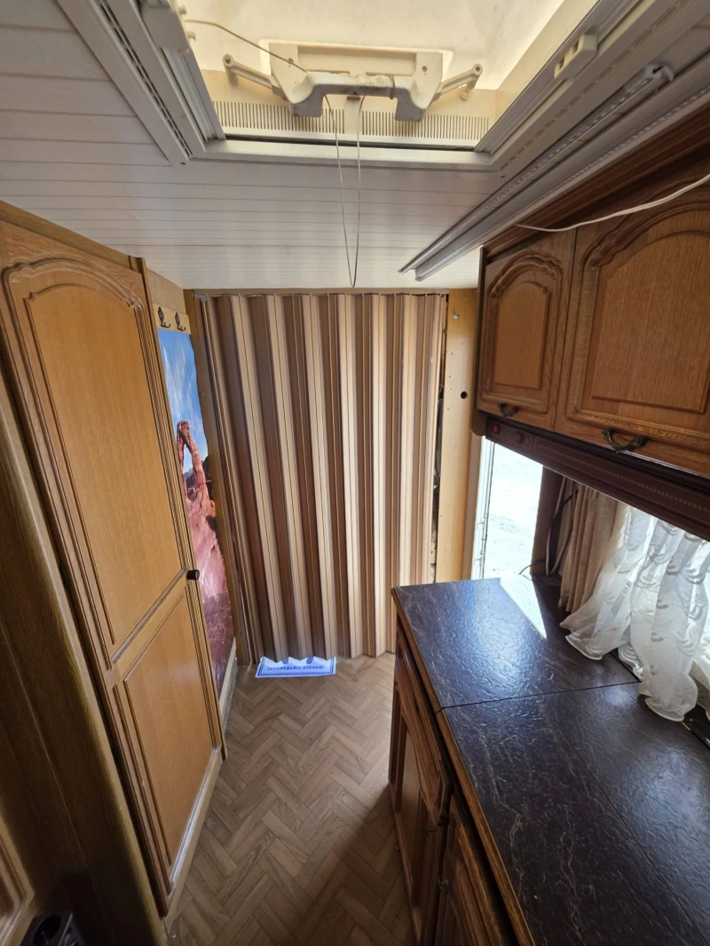 Кемпер Fiat DUCATO 6 местен отличен, снимка 12 - Каравани и кемпери - 51203080