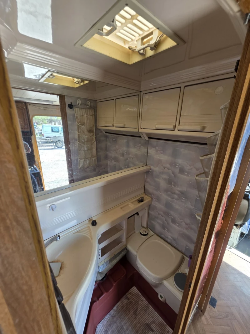 Кемпер Fiat DUCATO 6 местен отличен, снимка 6 - Каравани и кемпери - 51203080