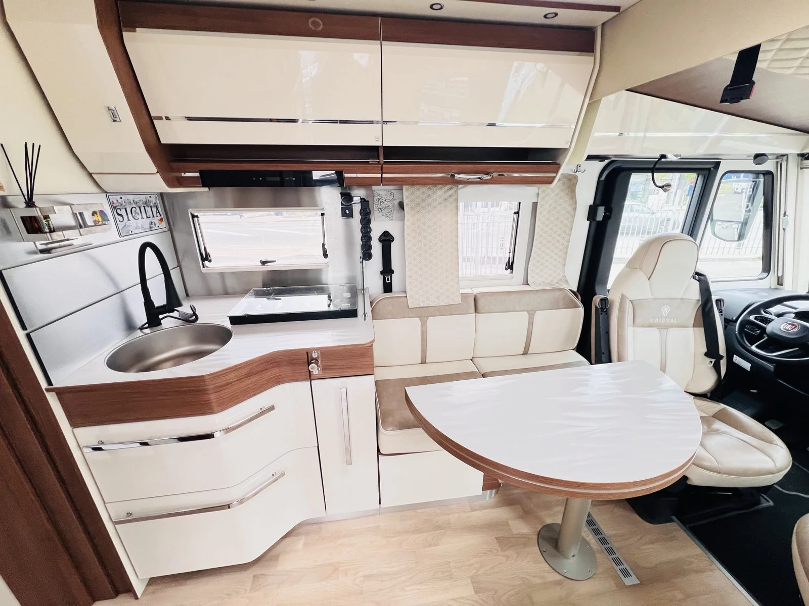 ������ Fleurette Discover 71 LMF 180PS-55thEdition | Mobile.bg � ����������� 12