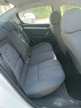 Peugeot 407, снимка 8