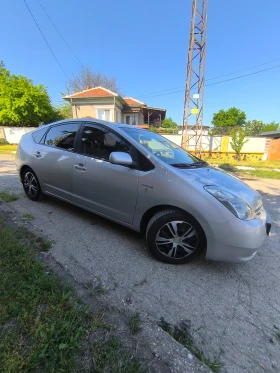 Обява за продажба на Toyota Prius Sol , много запазенс, малкия данък ~7 300 лв. - изображение 3