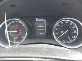 Toyota Camry LE HYBRID - 13770 € / 26931.78 лв. - 61564956 12