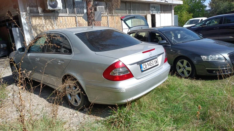 Mercedes-Benz E 320, снимка 1 - Автомобили и джипове - 47381842