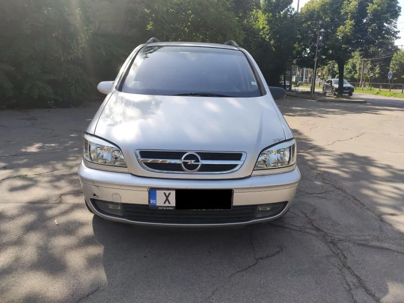 Opel Zafira, снимка 5 - Автомобили и джипове - 48303102