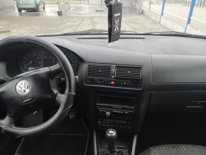 VW Golf, снимка 12 - Автомобили и джипове - 48673473