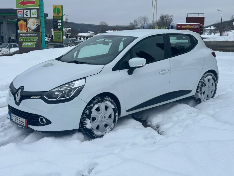 Renault Clio 1.2i* ГАЗ * НАВИГАЦИЯ * 2015* ТОП СЪСТЯНИЕ, снимка 3 - Автомобили и джипове - 48678672