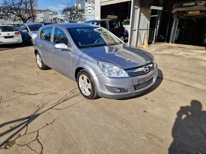 Opel Astra 1.7дизел, 110к.с, шест скорости, Евро 4, Фейс , снимка 2 - Автомобили и джипове - 48853664