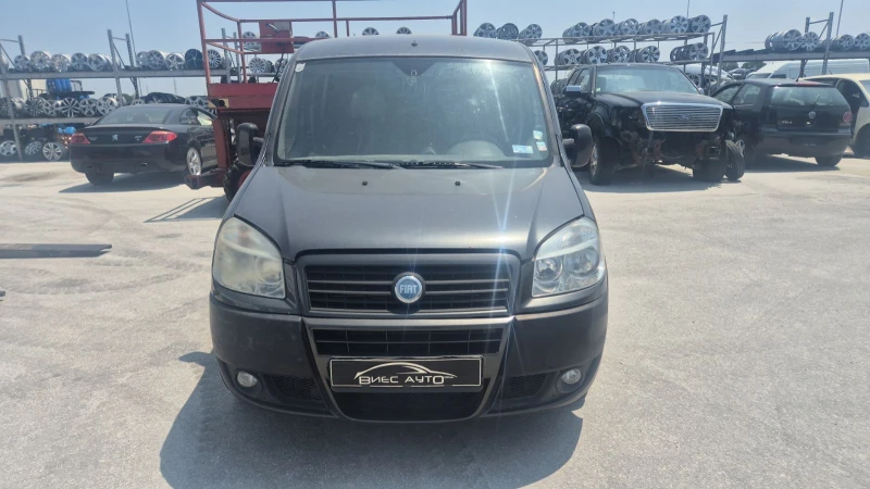 Fiat Doblo Fiat Doblo 1.3 M-JET 90кс КЛИМАТИК 2 стр. ВРАТИ