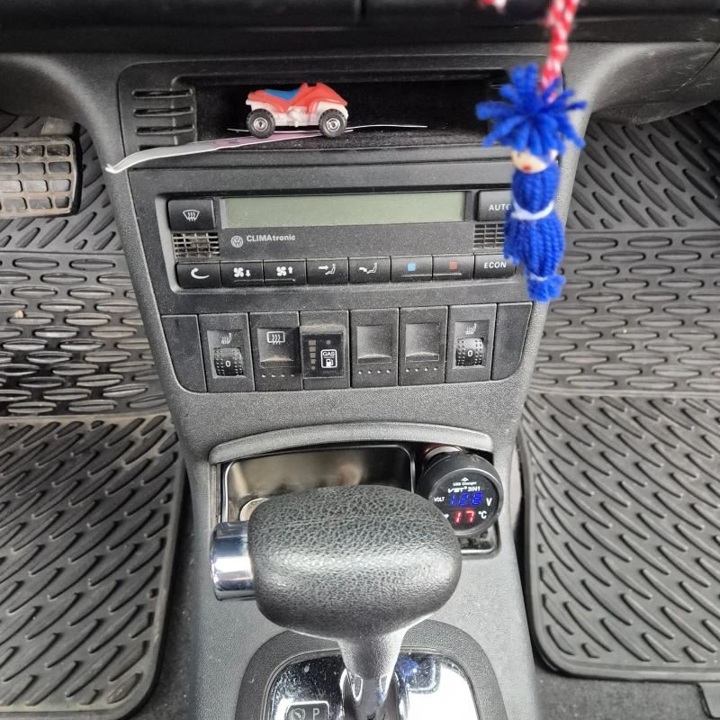 VW Polo, снимка 10 - Автомобили и джипове - 52652651