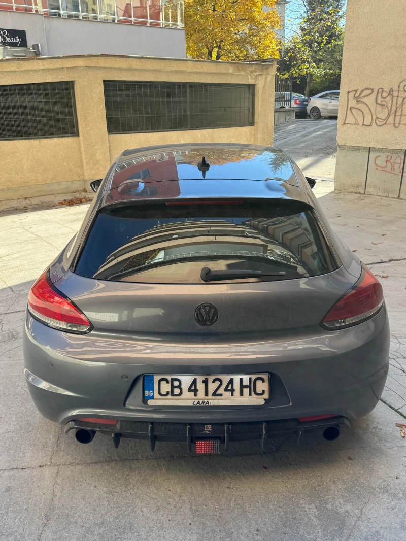 VW Scirocco 2.0 TDI, R-line пакет, Euro 5, снимка 6 - Автомобили и джипове - 52701409