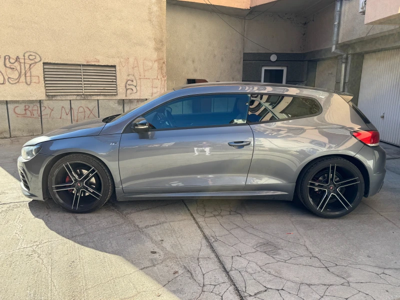 VW Scirocco 2.0 TDI, R-line пакет, Euro 5, снимка 4 - Автомобили и джипове - 52701409
